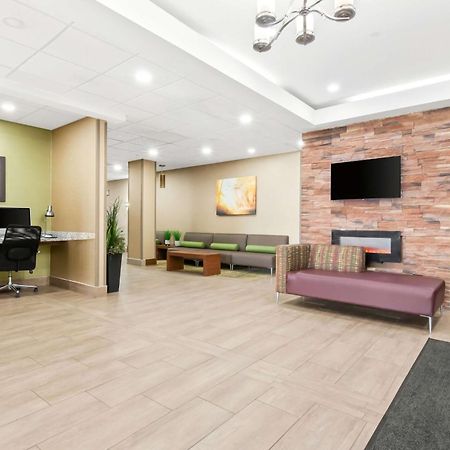 Best Western Plus Fergus Hotel Екстер'єр фото