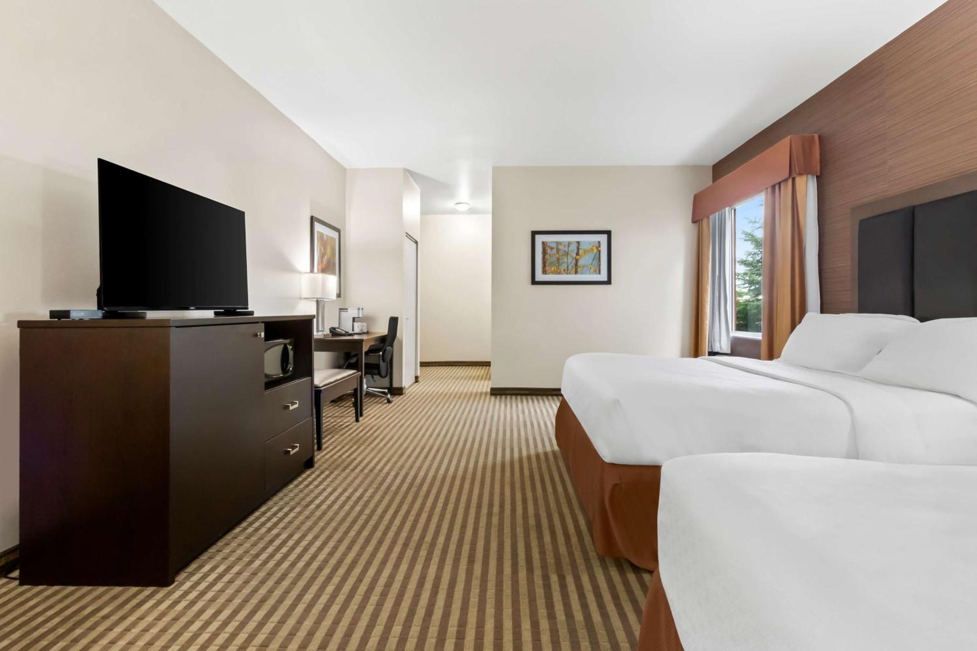 Best Western Plus Fergus Hotel Екстер'єр фото