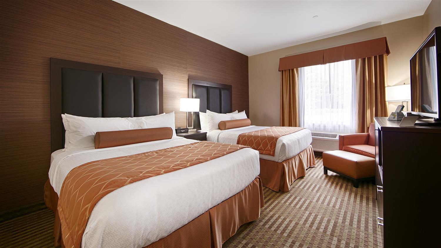 Best Western Plus Fergus Hotel Екстер'єр фото