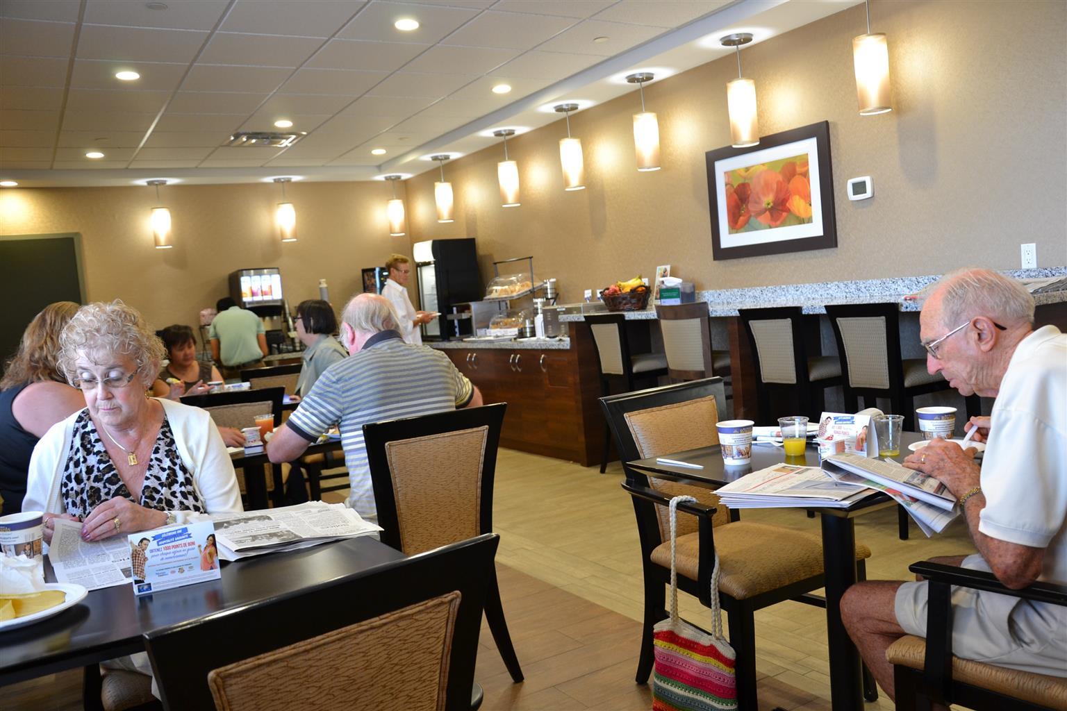 Best Western Plus Fergus Hotel Екстер'єр фото